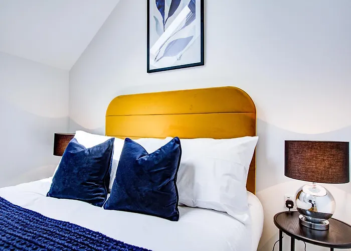 Hybrid Resi - New Malden Near Richmond - Wimbledon